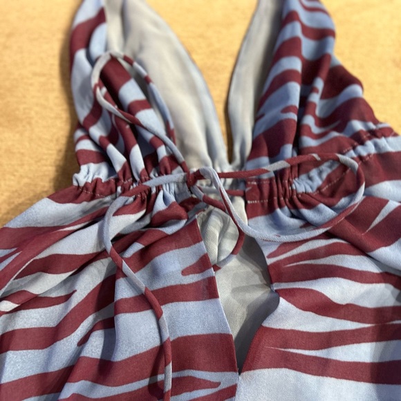 Beautiful Coverup Dress NWOT - Picture 12 of 12